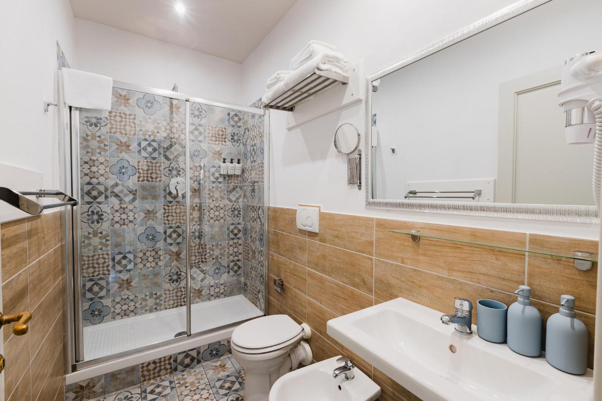 Am Collection Cavour Bed and Breakfast Firenze Eksteriør billede